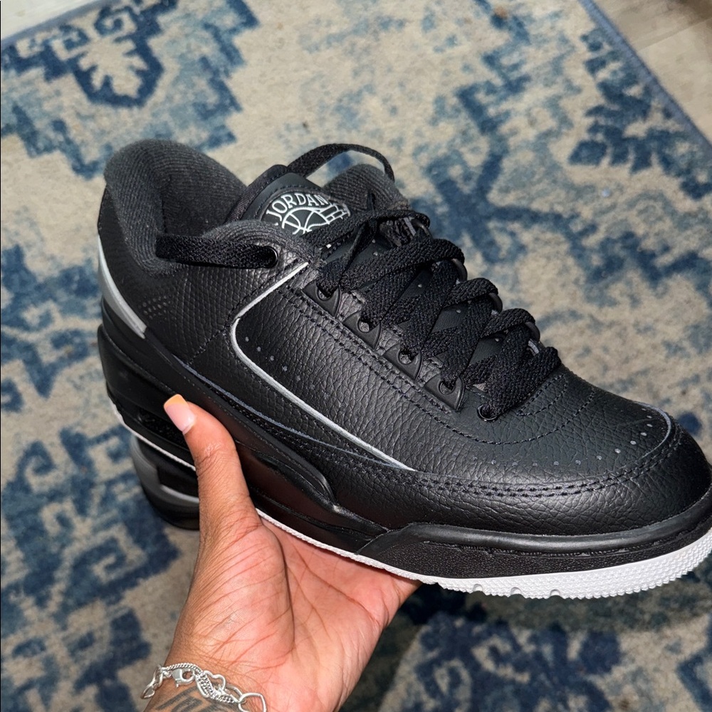 (SOLD) Jordan 2’s (7Y)